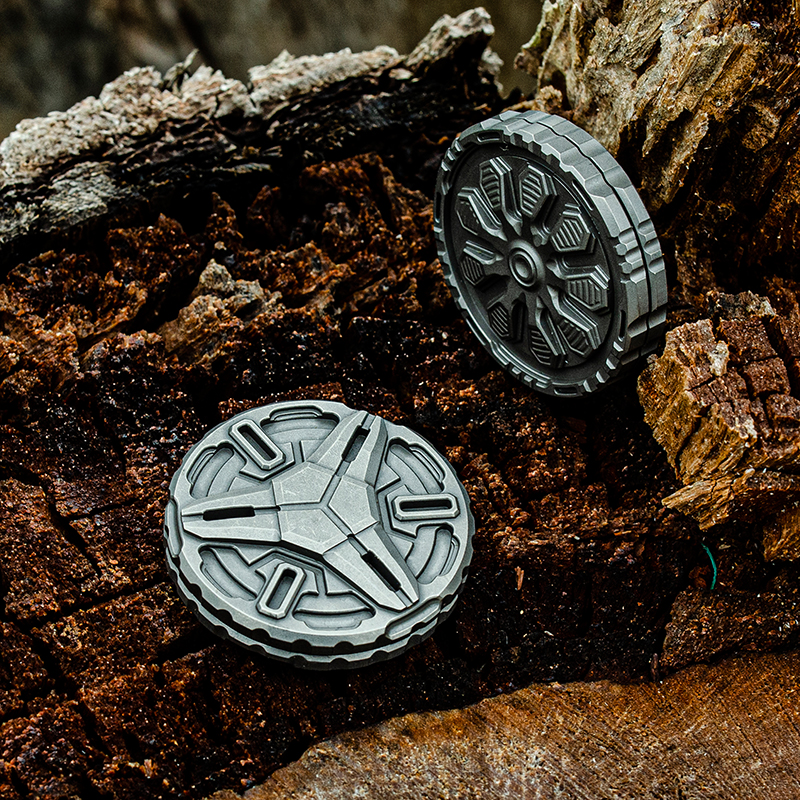 日冕战纪啪啪币轴承减压磁力币潮玩币ppb钛合金TC21石洗减压玩具