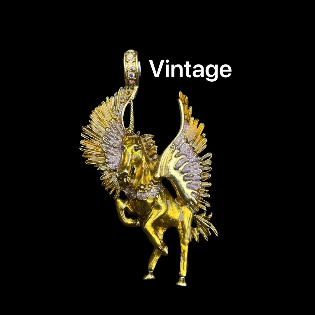 中古vintage 新款复古风kf独角兽翅膀珐琅工艺金色飞天马磁吸吊坠