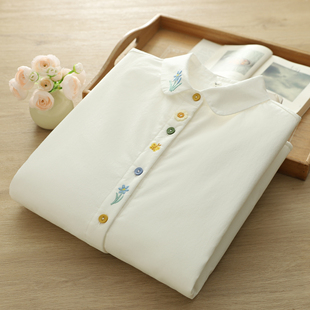 加绒加厚白衬衫女秋冬季保暖衬衣清新绣花纯棉打底衫学生内搭上衣