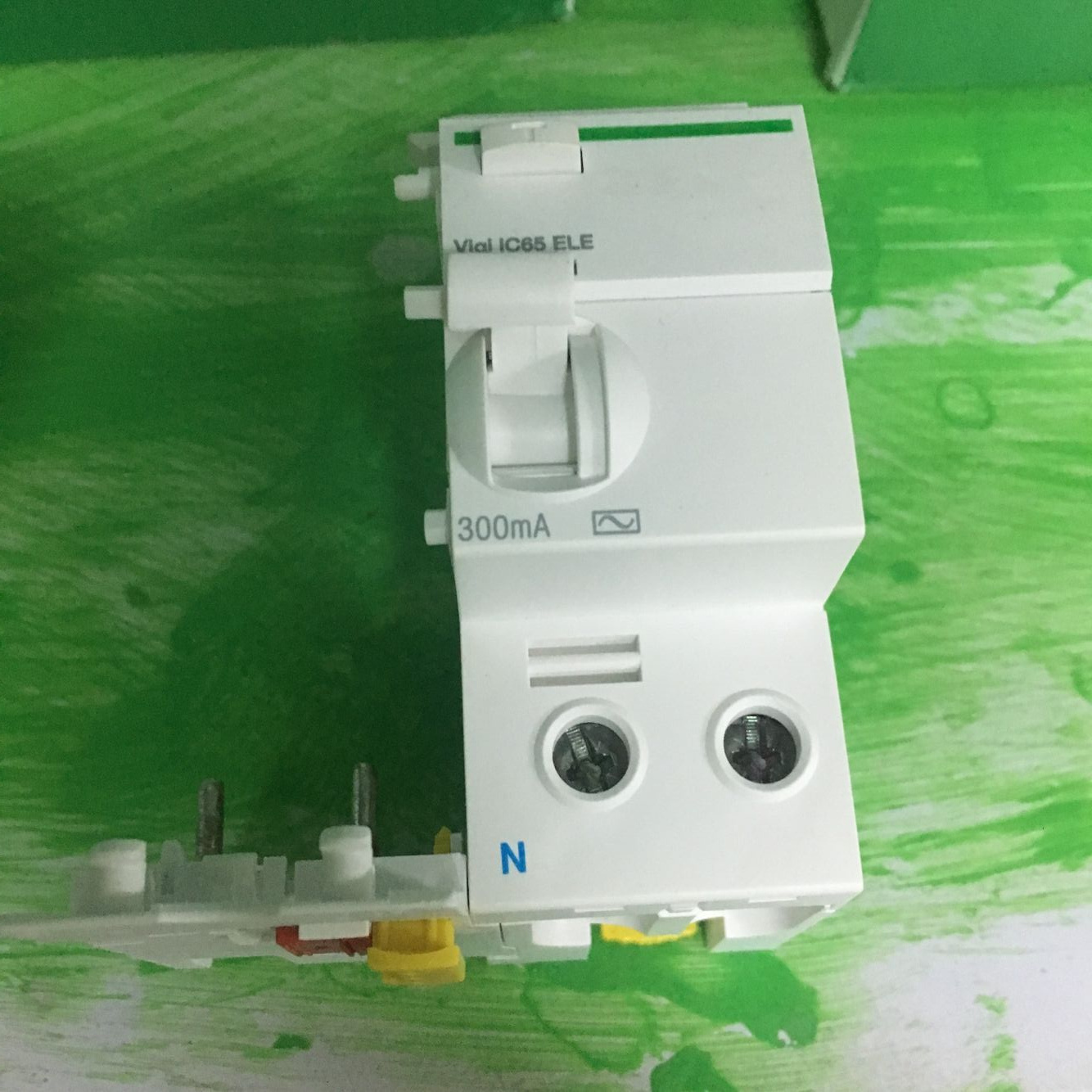 全新施耐德Vigi IC65ELE2P40A 300mA AC 漏电保护器附件 A9V83240