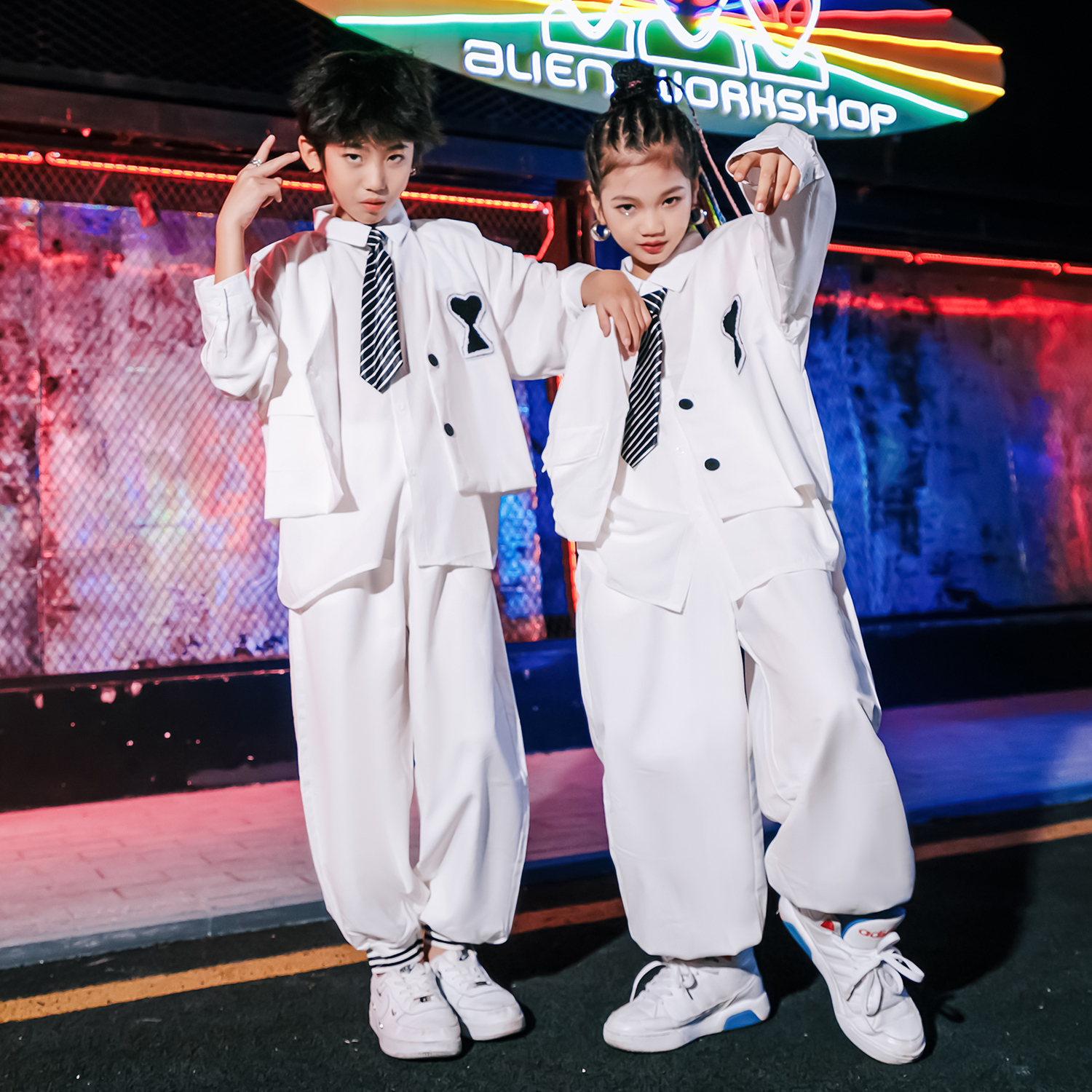 街舞爵士团队中演出服Gasvr嘻哈