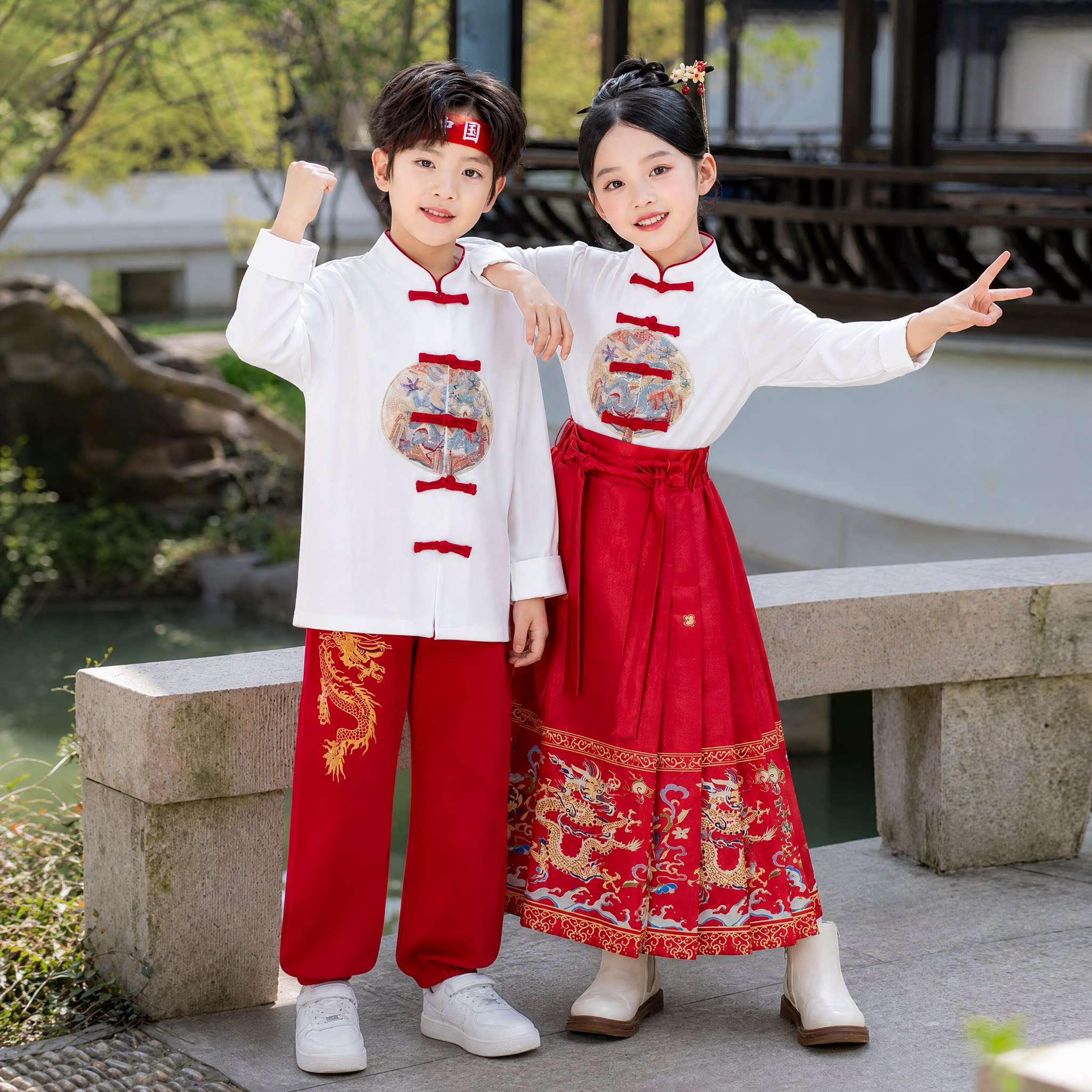 儿童演出服合唱朗诵服中式马面裙图片