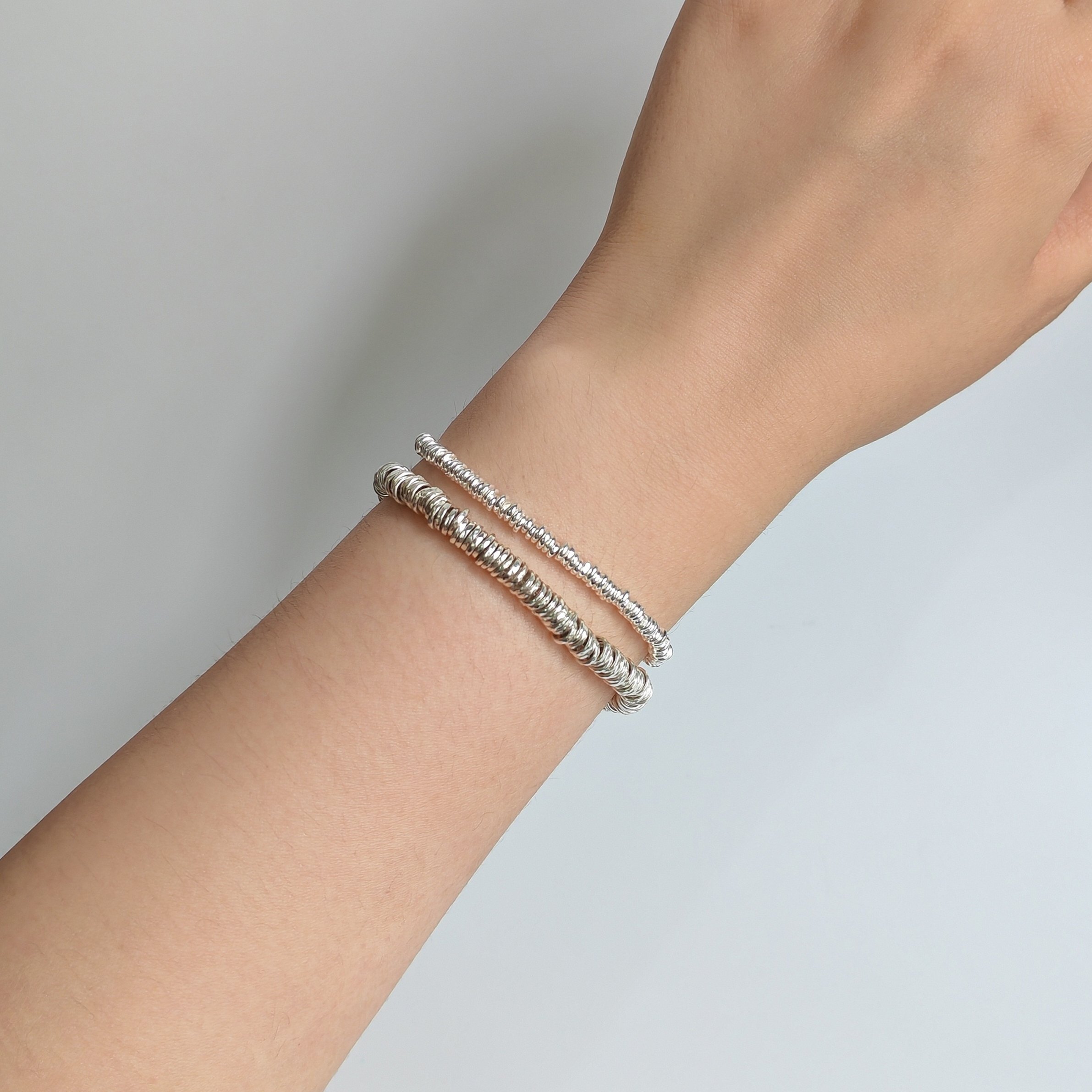 洗澡可佩戴实心纯银碎银子手链