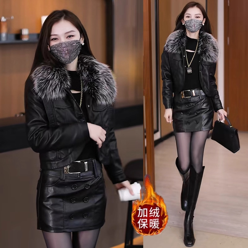 时尚套装短款皮衣外套2025冬季新款气质高级感显瘦保暖加绒两件套