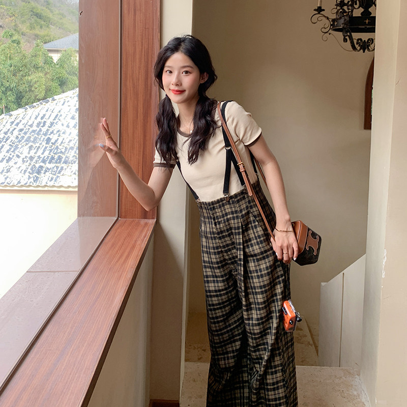 王晨艺同款2024春季新款背带裤高腰休闲裤女宽松薄款高级感裤子