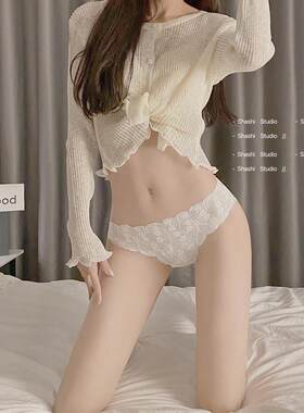 无痕蕾丝内裤女生纯棉抑菌裆2026新款女士中腰透气性感纯欲三角裤