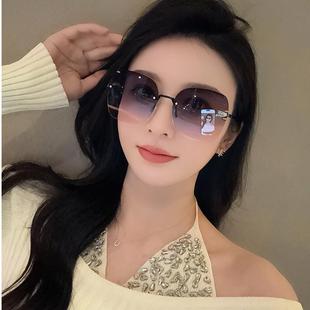 无框墨镜女款 眼镜开车显脸小潮 级感2025新款 太阳镜防紫外线时尚