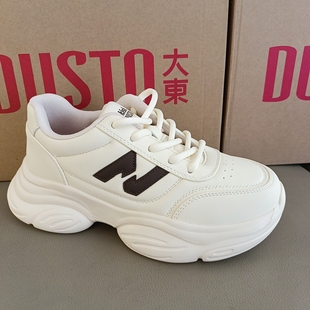 大东女鞋2025冬季新款时尚休闲简约平底圆头系带运动鞋D1303