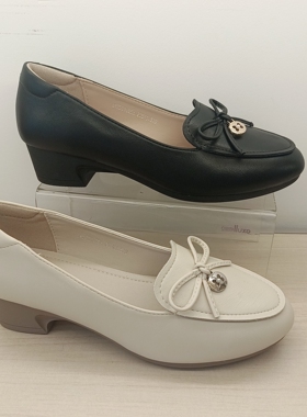 大东通勤鞋女鞋2025春季新款简约风低跟方跟套脚尖头浅口鞋C1025A