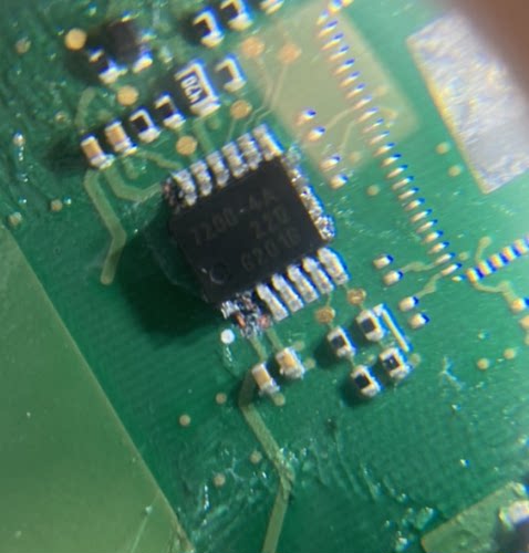 全新原装 BTS7200-4EPA 贴片TSSOP-14 丝印 7200-4A 电源开关芯片