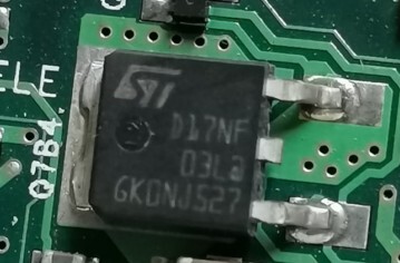 D1703L D17NF03L P1703 原装MOS场效应贴片三极管N沟道TO252封装