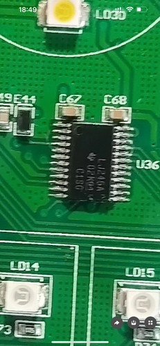 LJ245A SN74LVC4245APWR  汽车电脑板非反相收发器IC芯片逻辑芯片