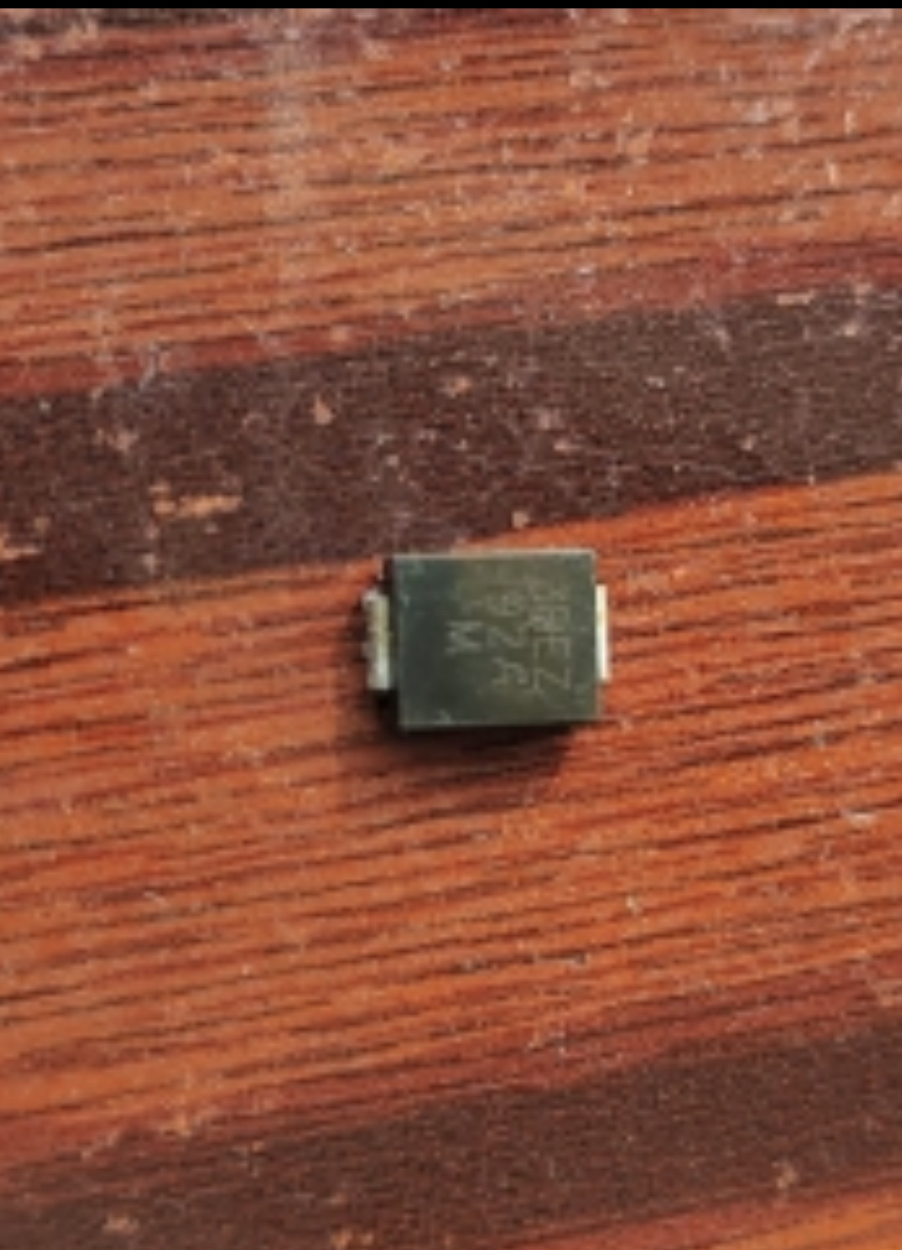 汽车电脑板保护二极管