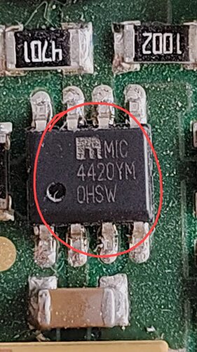 原装进口MIC4420YM 4420YM 贴片SOP-8脚电桥驱动芯片