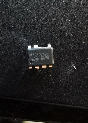 NCP1075PAAA 丝印P1075PAAA DIP7 液晶电源管理IC芯片 正品现货