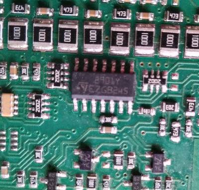 汽车电脑板线性比较器