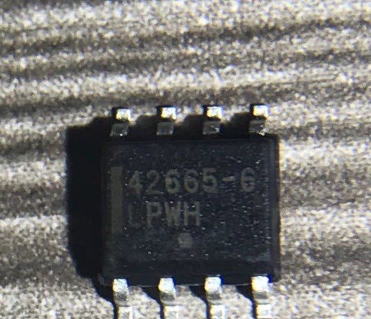 AMIS42665TJAA6RG 丝印42665-6 SOP8 接口驱动接收收发器IC芯片