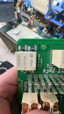 HFKA-T 012-2ZT 适用于奇瑞汽车电脑板 车门锁控制继电器 10脚