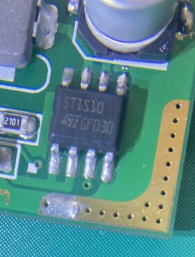 ST1S10   汽车电脑板贴片8脚芯片