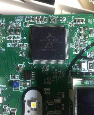 MC9S12Dj128VPVE 1L59W QFP112 汽车电脑板芯片