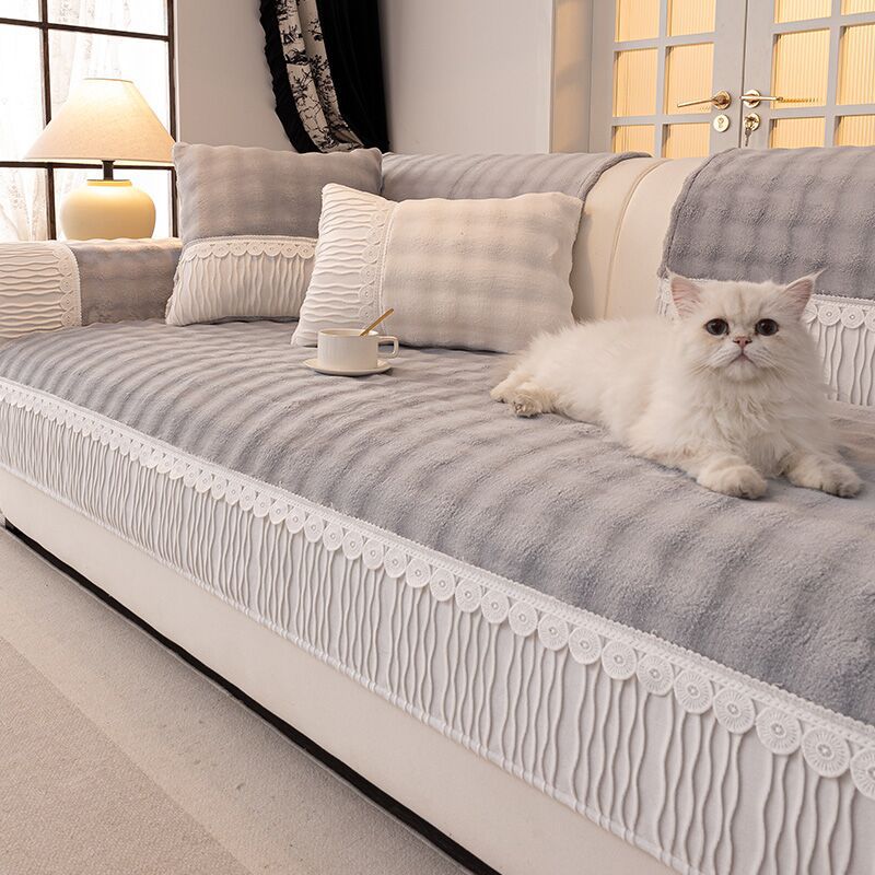 不掉毛法兰绒沙发垫2025新款冬季加厚毛绒坐垫撸猫感沙发套罩盖布