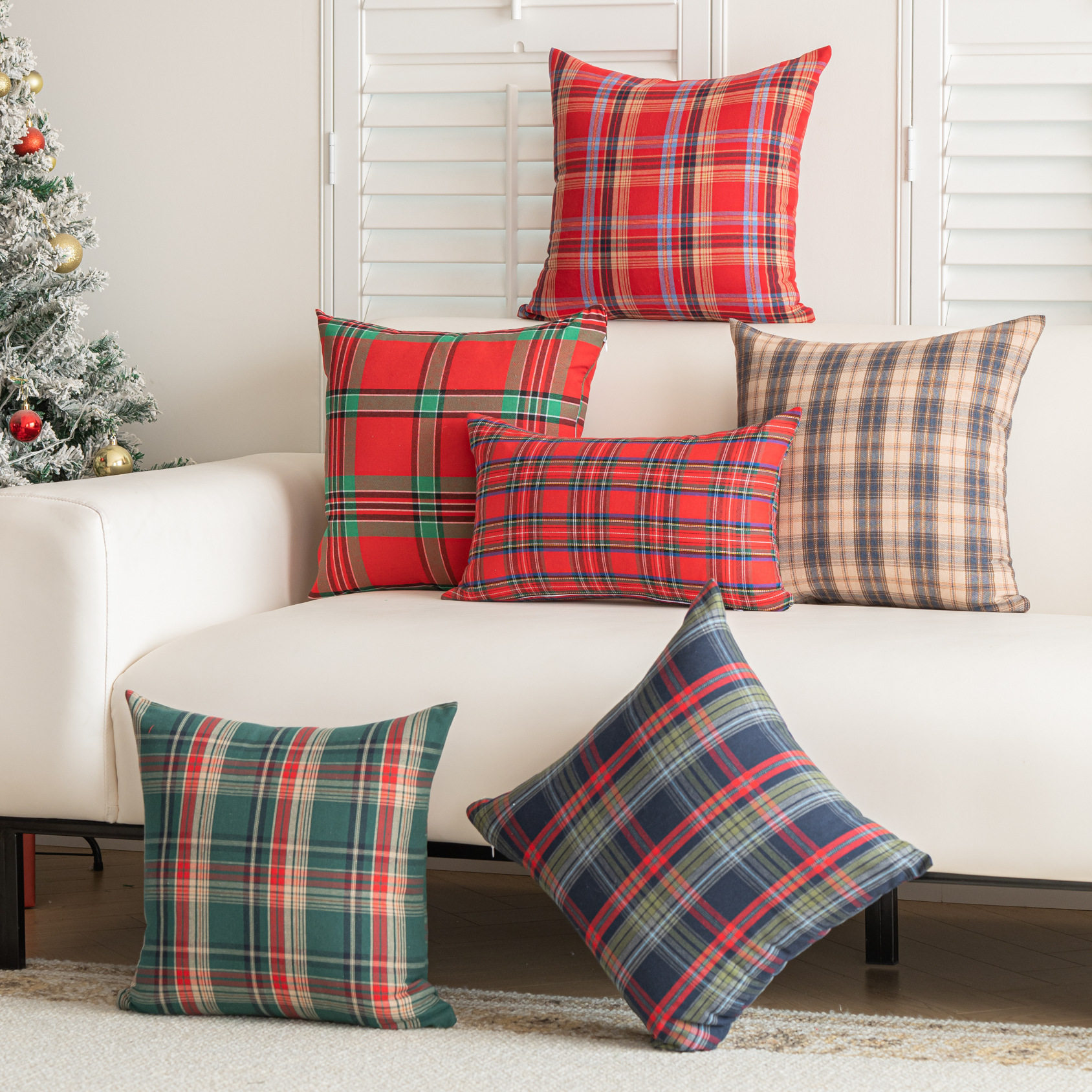 跨境亚马逊圣诞节日抱枕套靠垫国外方格子沙发客厅爆款复古工厂