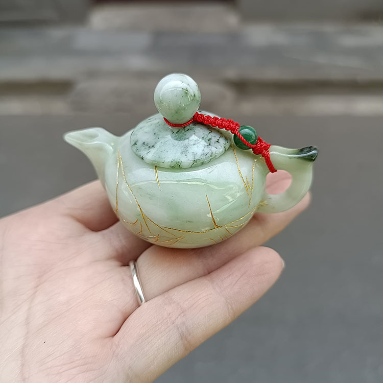 实物拍照天然独山玉绿白料把把胡壶一片冰清手把件小摆件立体茶宠