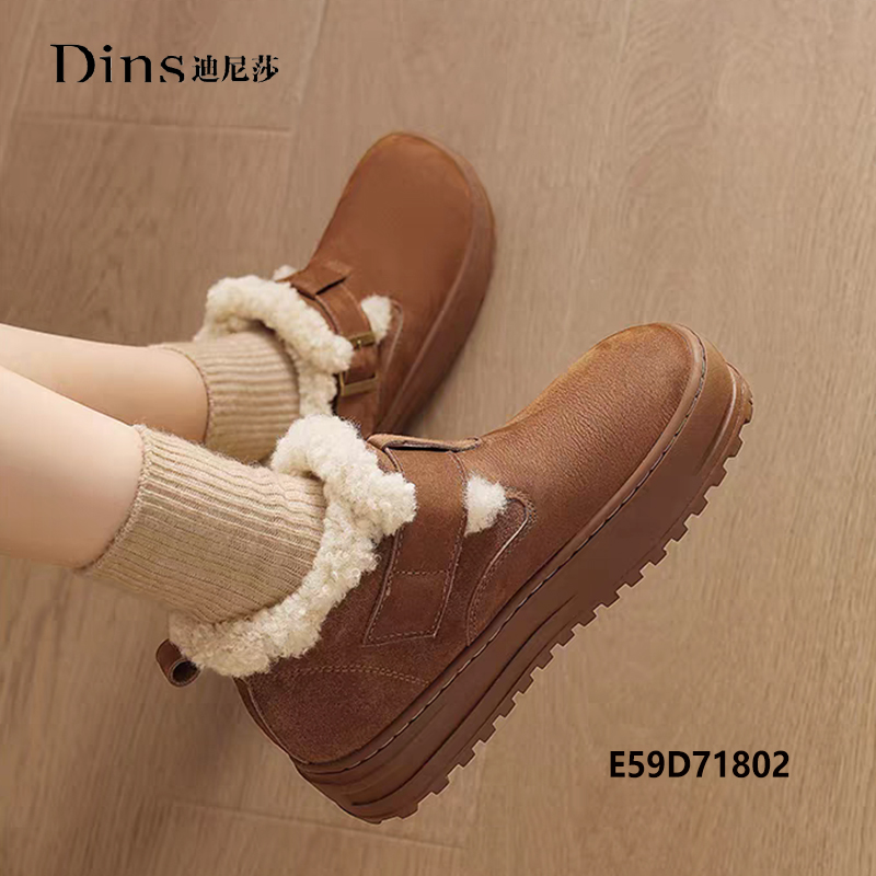 2025冬季新款一脚蹬懒人靴牛巴皮舒适保暖勃肯靴绒里女靴71802