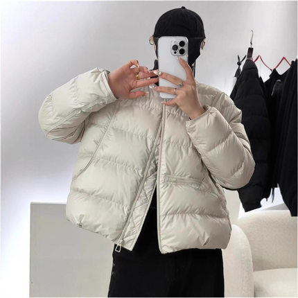 嘉兴平湖冬季白鸭绒轻薄2025新款羽绒服女韩版宽松显瘦圆领外套