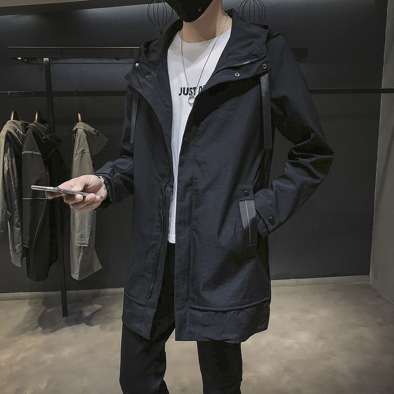 Fall 2018 New Men's Student Overcoat Korean Edition Mid-long handsome windbreaker thin