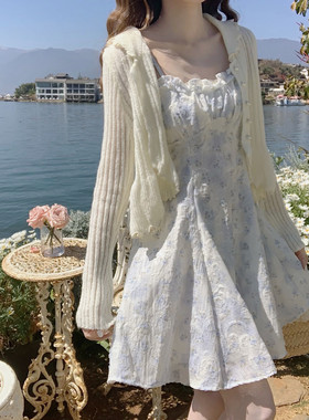 【Dear YN】温柔风 甜美仙气刺绣碎花吊带短裙仙女裙收腰连衣裙女