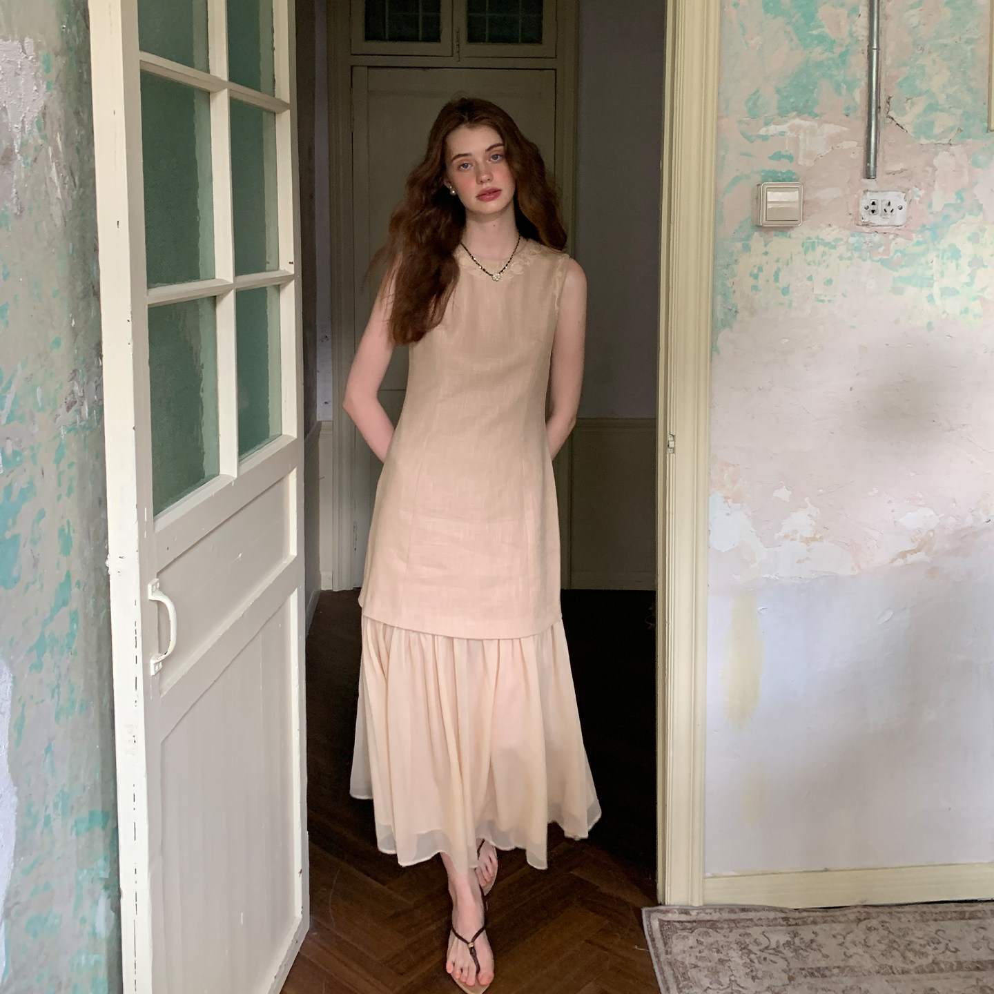 ZHUYIYI 早秋法式气质新款苎麻拼接长袖连衣裙女收腰显瘦设计感