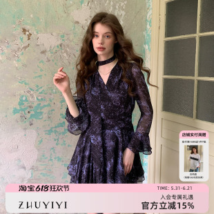 ZHUYIYI 高级感春季新款连衣裙女长袖短款设计感V领修身显瘦短裙