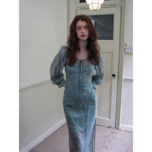 早秋连衣裙女高级感 设计感绿色玫瑰晕染气质长袖 ZHUYIYI 原创法式