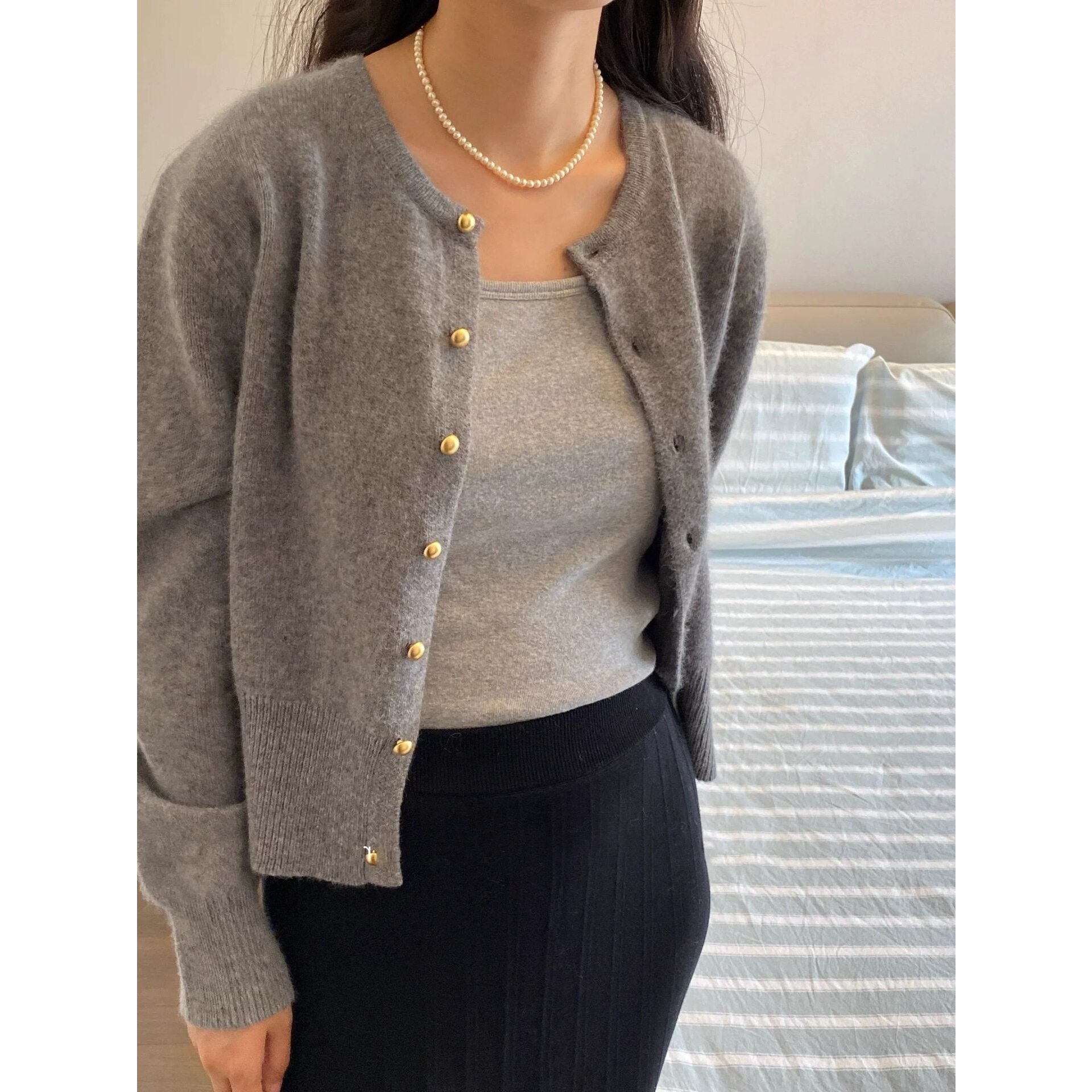 25秋冬新款女羊毛衫圆领开衫针织衫外套长袖上衣毛衣显瘦外搭宽松