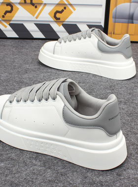 时尚情侣小白鞋男女潮鞋百搭厚底学生低帮板鞋轻便软底休闲运动鞋