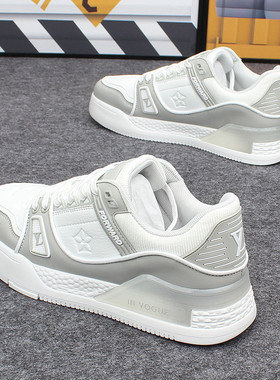 时尚印花小白鞋男鞋2024秋季新款厚底低帮学生板鞋男休闲运动潮鞋