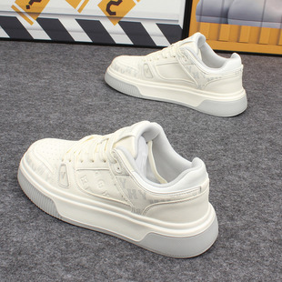 印花透气皮面小白鞋男士潮鞋厚底轻便板鞋春秋百搭低帮休闲运动鞋