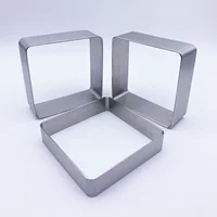 Маленький квадратный мусс из нержавеющей стали, компактная форма