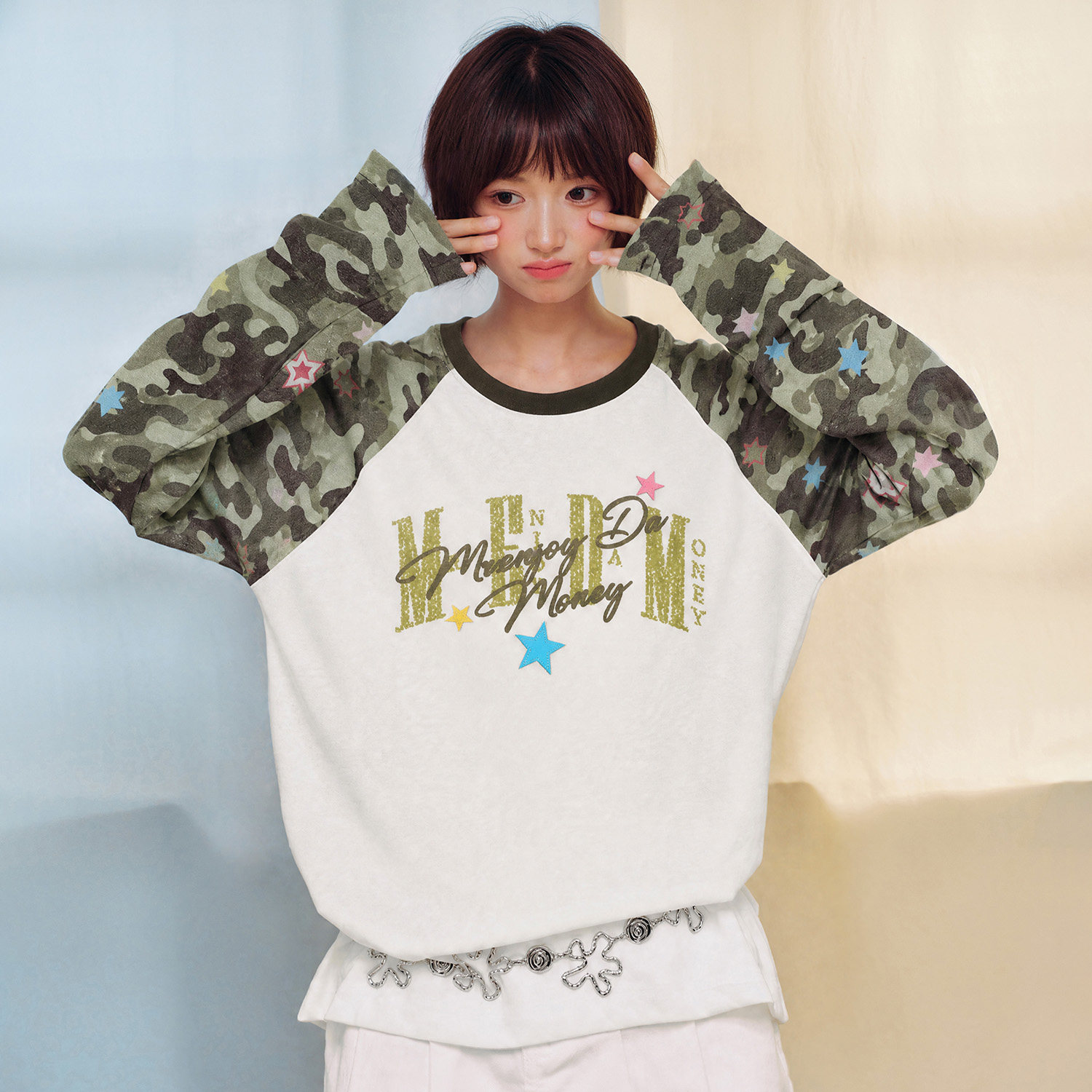 MEDM迷彩星星印花插肩长袖情侣款图片