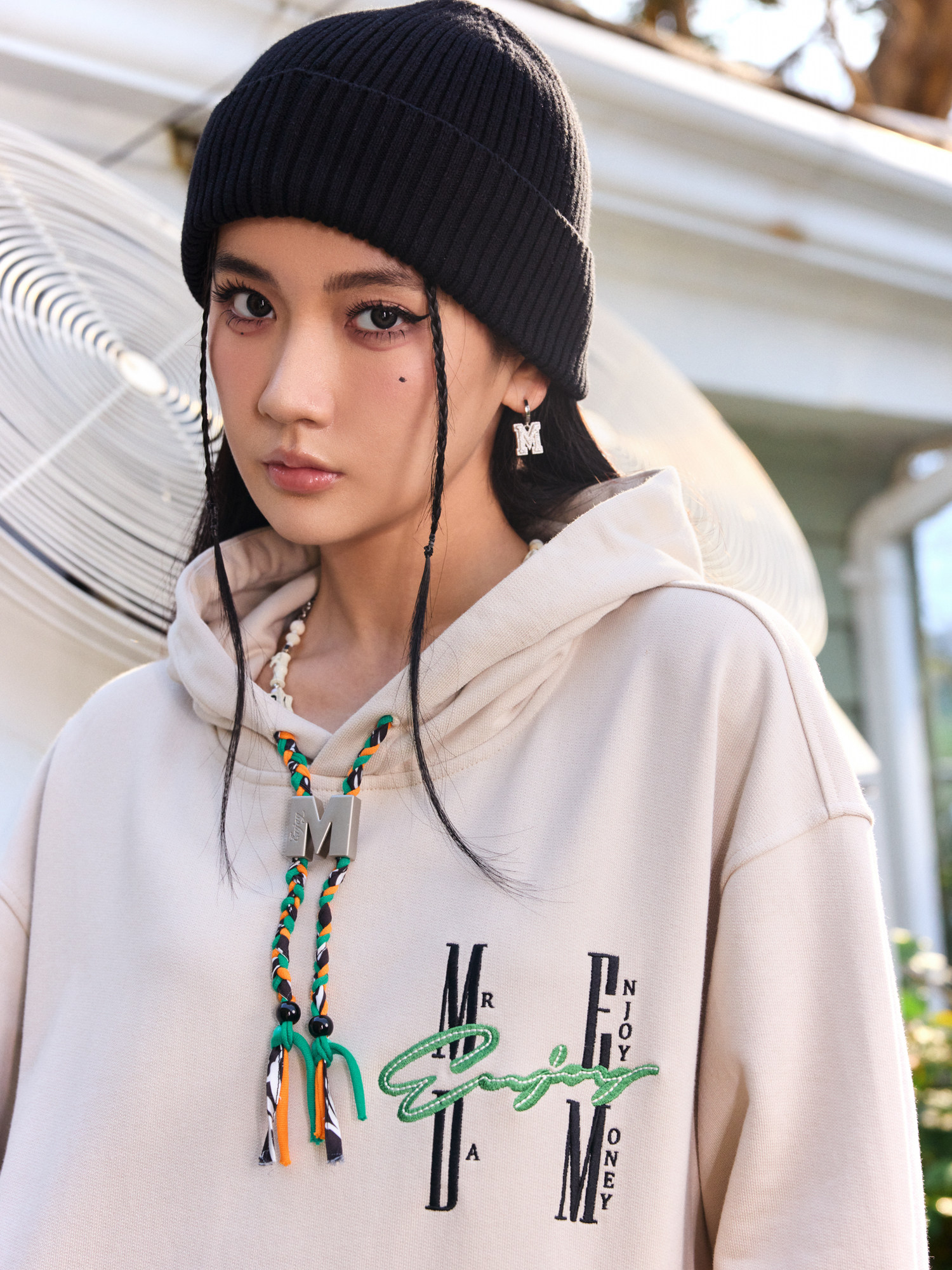 남성과 여성을 위한 MEDM 캐슈 꽃 드로스트링 후드 티셔츠 가을 미국 패션 브랜드 와이드 캐주얼 루즈 까마귀 탑 의류