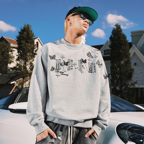 MEDM立体蝴蝶休闲圆领卫衣