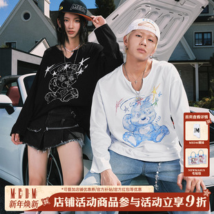 MEDM T恤潮流通勤透气宽松情侣上衣春秋 眩晕小熊印花V领休闲长袖