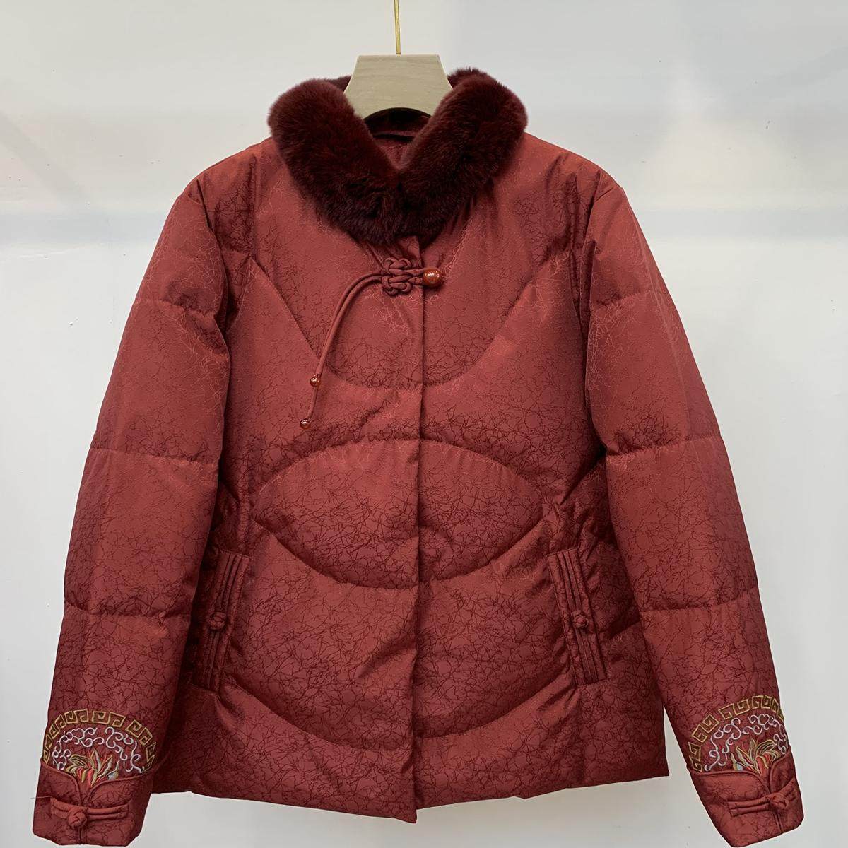 Q94044中老年人羽绒服棉女奶奶冬装洋气外套新款妈妈装70岁秋之歌