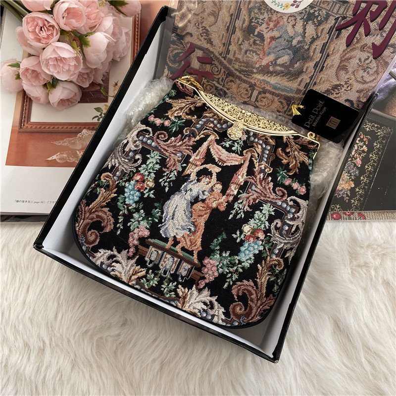 日本奢牌久家道子Petit Point 手工纳纱中古包晚宴包