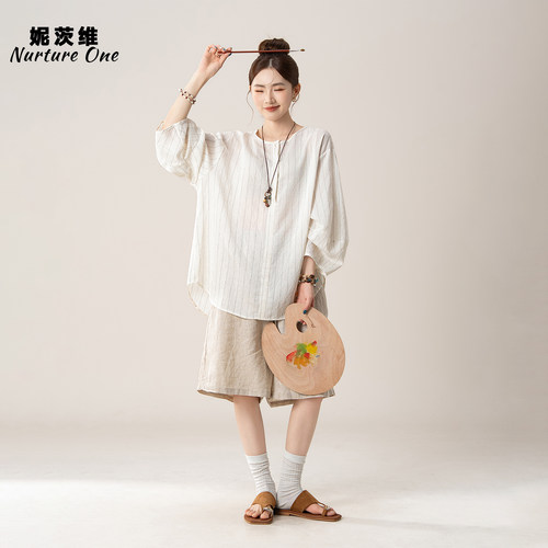 妮茨维【素条闲趣】极简设计棉麻条纹衬衫女文艺复古穿搭短裤套装