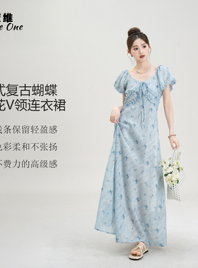 蓝色木耳花边蝴蝶印花泡泡袖连衣裙女夏季穿搭小个子收腰显瘦长裙