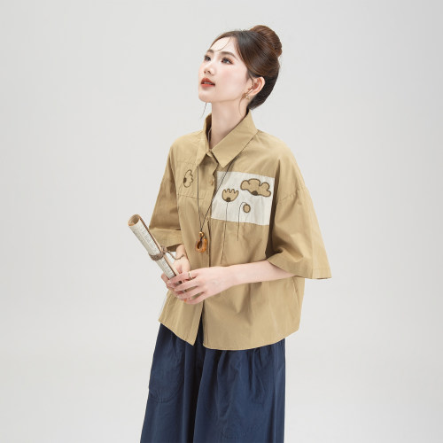 卡其色重工贴布刺绣短袖衬衫女夏