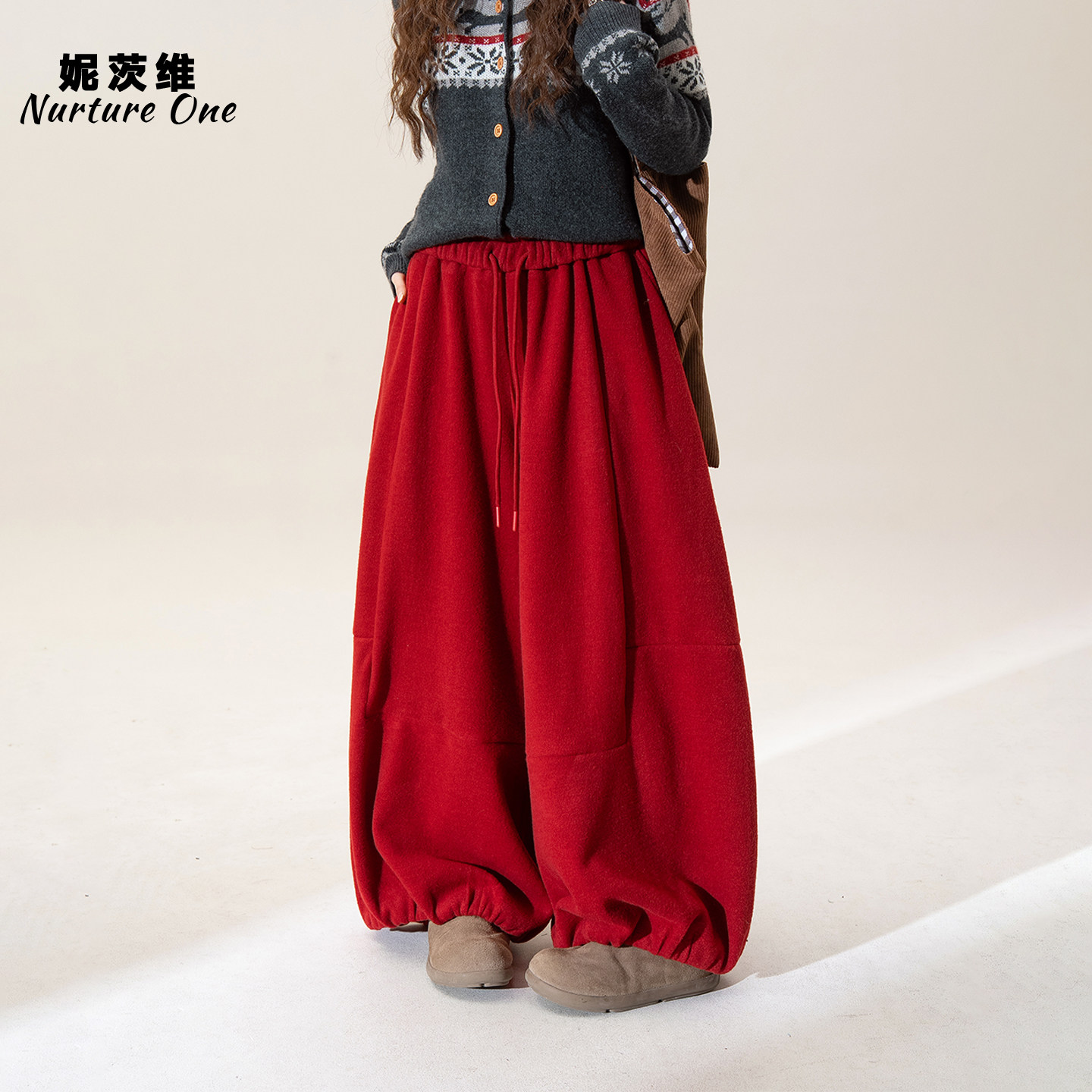 红色慵懒松弛风高腰抽绳毛呢阔腿裤女冬季新款加厚运动休闲灯笼裤