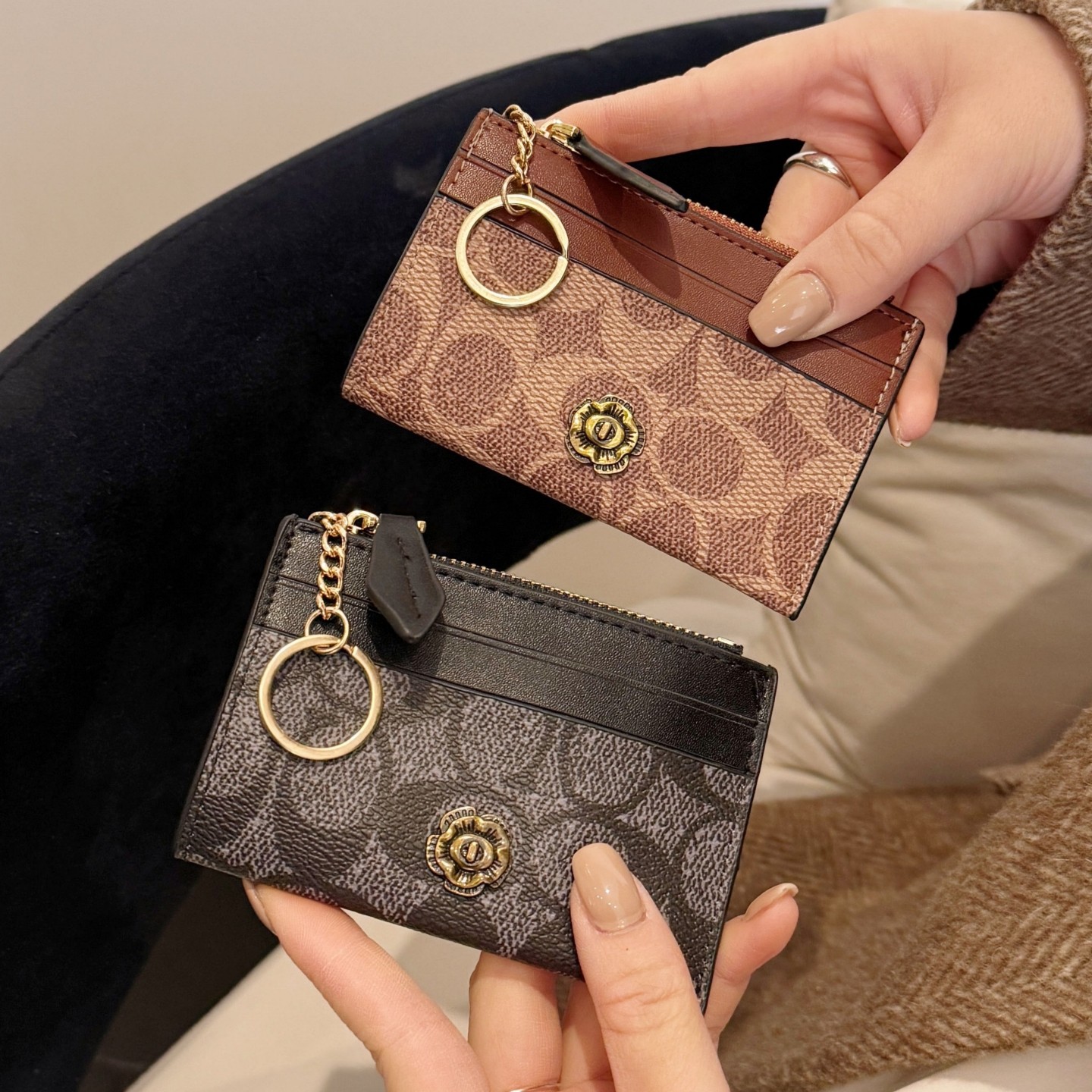 欧美印花短款钱包女简约百搭钥匙扣证件卡包日韩风个性拉链零钱包